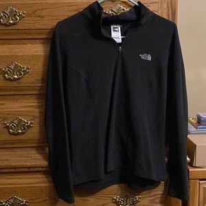 North Face long sleeve light weight fleece.